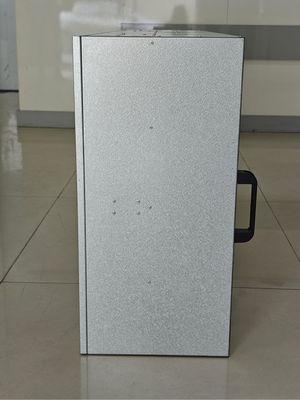1220*620*350 mm Rozmiar powierzchni roboczej Kapucha przepływowa laminowa z filtrem i materiałem filtracyjnym z włókna szklanego